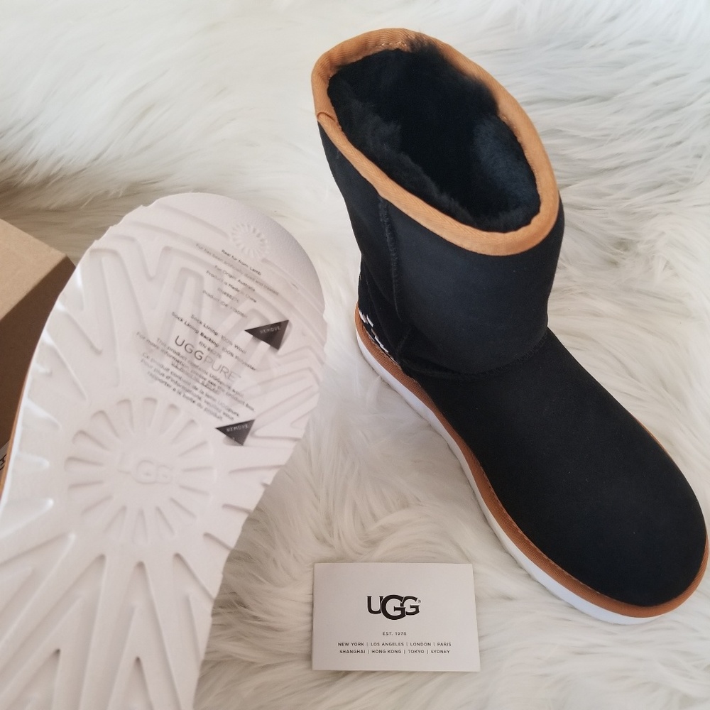 UGG Classic Rustic Weave Boots - Picture 6 of 7